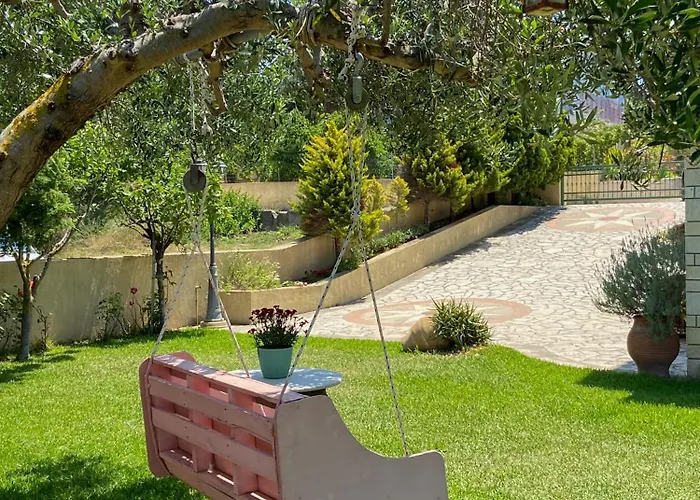 Apartament Ifigeneia's Khelmáta