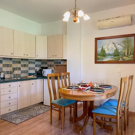 Apartmán Ifigeneia's Khelmáta